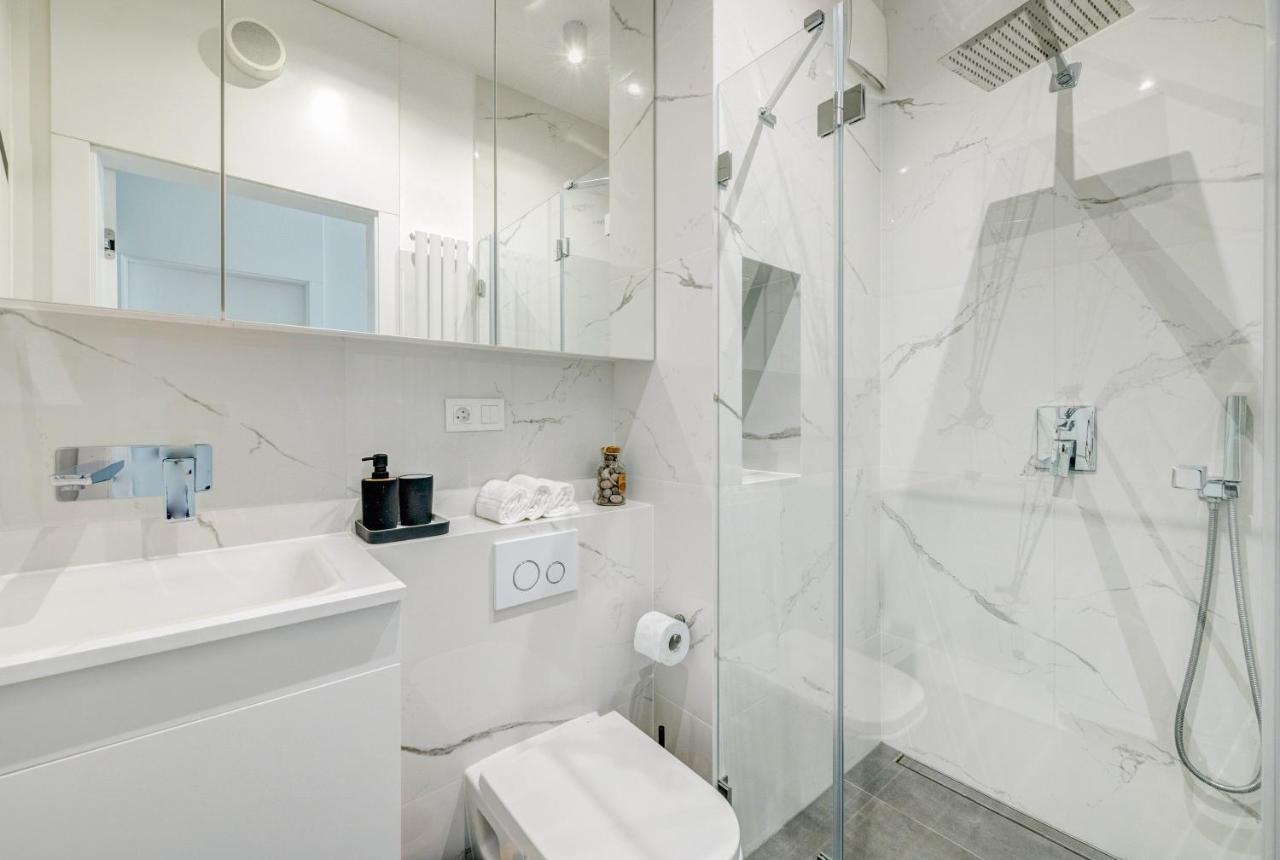 The Black Crane Apartment 格但斯克 外观 照片